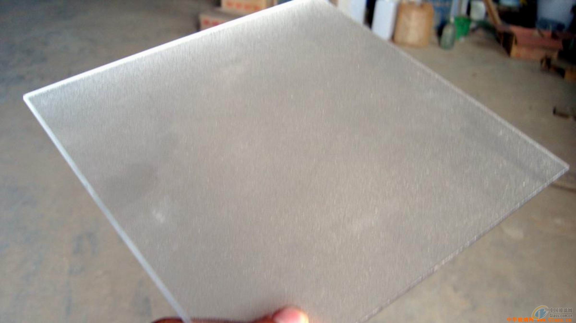 對其準確性或完整性亦不發表任何聲明