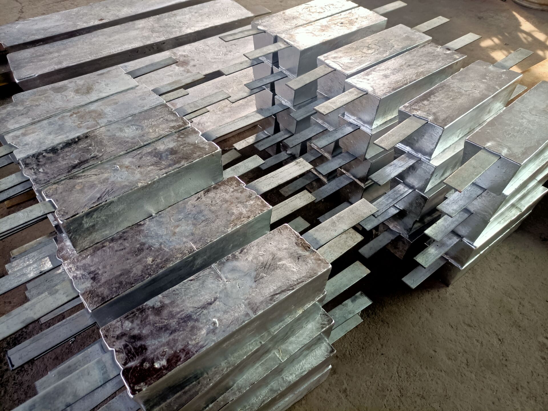 它的折叠设计也让他们在存放时不再占用过多空间