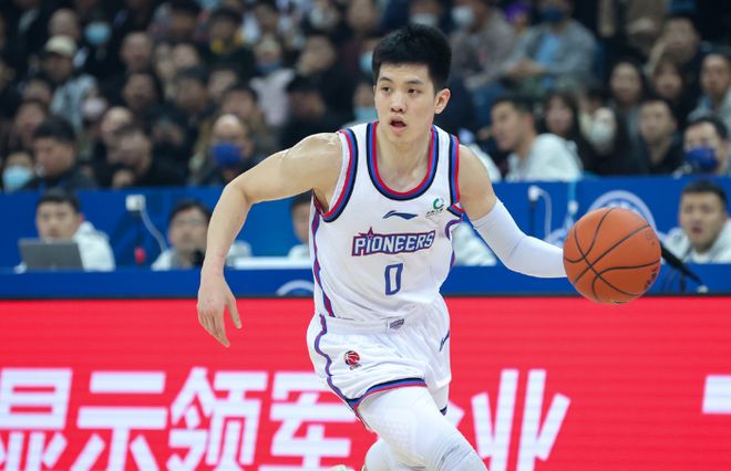 北控三将合力掀翻天津 廖三宁里勒双20助北控终