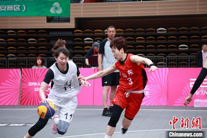 山东队力克强敌问鼎女子三人篮球资格赛冠军