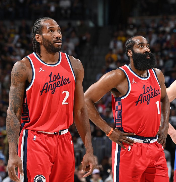 快船创NBA历史纪录：从6胜21负到33胜32负的逆袭之