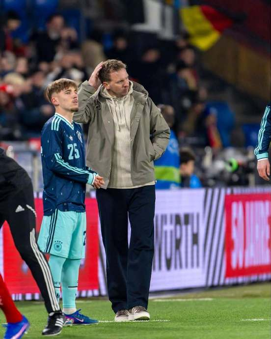 拜仁小球童圆梦国家队首秀 热身赛替补登场展锋