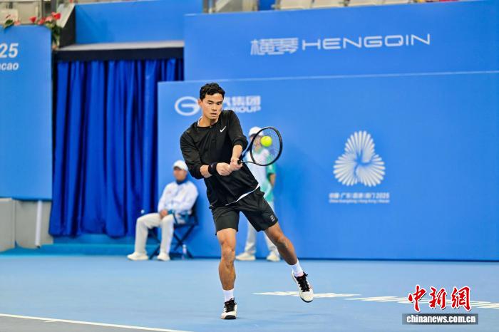 胡利华成就残特奥会网球三金王，囊括男团、男